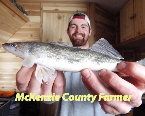 Ice fishing heats up Lake Sakakawea