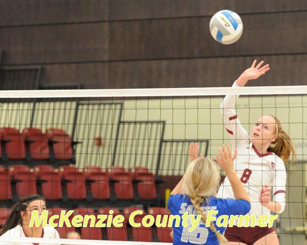 Spikers fall to St. Mary’s, Minot