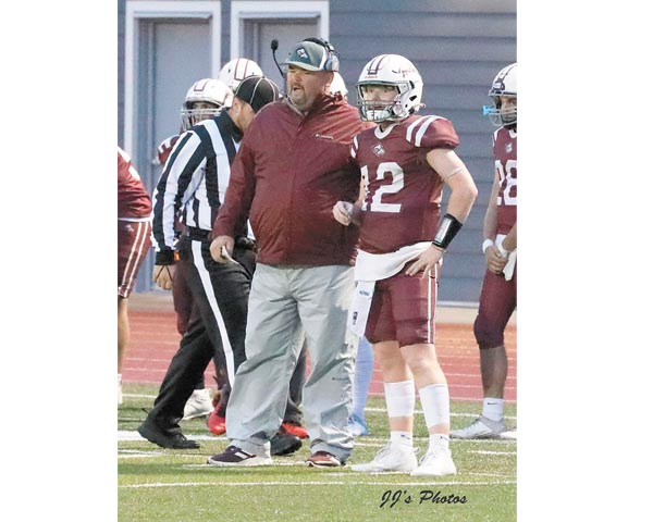 Johnsrud steps down as Wolves head football coach