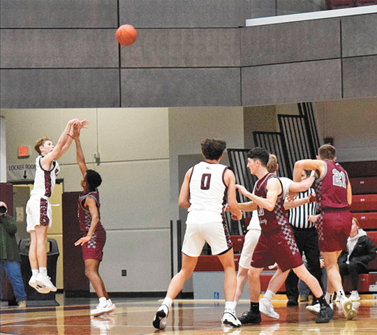 Wolves Boys Basketball drop two games