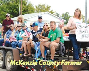 Old Settlers’ Day honors Lewis couple